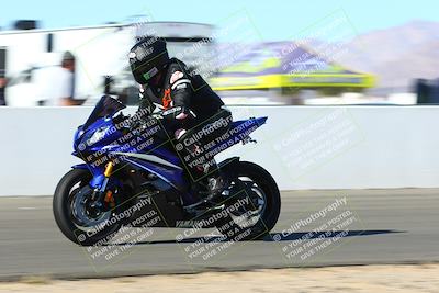 media/Jan-09-2022-SoCal Trackdays (Sun) [[2b1fec8404]]/Front Straight Speed Shots (1pm)/